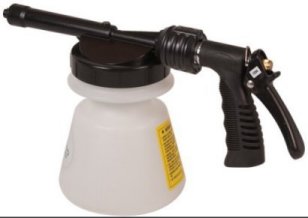 Hydrosprayer 383  48 ounce container proportioning sprayer complete with tips.